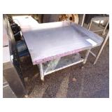 1X, 36"X30" STAINLESS STEEL EQUIPMENT STAND