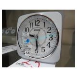 1X, SEIKO QHE14OW ALARM CLOCK