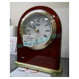 1X, ERGO QUARTZ DESK CLOCK (5"H)