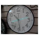 1X, SEIKO QXA521K WALL CLOCK