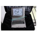 LOT, 2PCS, LINDEN TSI-289 MINI CLOCKS