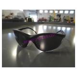 LOT, 14 PAIRS CREWS SAFETY GLASSES