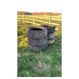 (6) 305 55 20 tires for dually truck