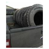 Set of tires 12r225