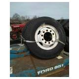 Set of semi tires