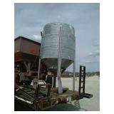 bulk tank feeder