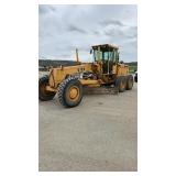 JD Road grader 1193 model 672