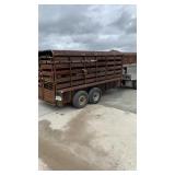 (T) 1978 B&B 16ft stock strailer