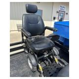 trident motorized chair works with battery charger