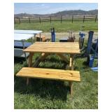 mini picnic table