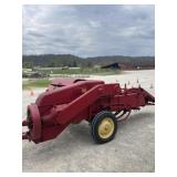New holland square baler Works good