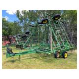 John Deere 960 S-Tine 40ft. Cultivator, Depth Cont