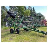 John Deere 610 26ft. Chisel Plow, Depth Control,