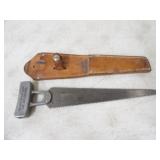 Knapp Sport Saw w/11in. Blade & Leather Sheath