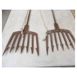 2-Fish Spears,7 Prong, Both 66in. L