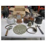 2 Amber Hi-Lex Gallon Jugs, 2 Tea Kettles, &