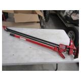 Farm Jack 48in. Handyman, Needs one Pin on Bottom