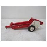 Tru Scale Manure Spreader 1/16 Scale