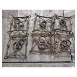 6-Dukes 220 Body Grip Traps 8inx8in