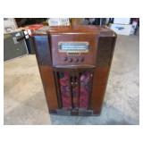 Vintage Motoroala Radio 27n. x 12.5in. x40in. 110v