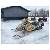 2004 Ski doo Retrograde 800 Snowmobile