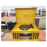 Detrola Record/CD/AM/FM Player