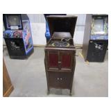 Cecilian Melophonic w/Victor Record Works,Wheels