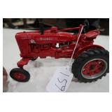 ERTL McCormick Farmall Super MTA Special Edition