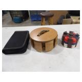 Spining Poker Chip Holder (empty), 2 Sets of Chips