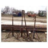 4-Cast Iron Screw Tripods w/Handle,