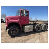 1988 Ford L9000 Cummins Diesel, 10sp Trans, Tandem
