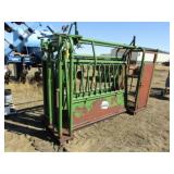 Powder River Head Gate & Squeeze Chute