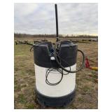 120 Gal. Poly Tank w/12v Pump