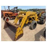 Massey Ferguson 20 Gas w/MF 32 Hyd. Loader