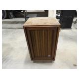 Magnavox Speaker on Wheels 15inWx23inT