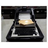 Royal Aristocrat Cavalier Educator Type Writer w/