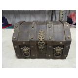 Wooden Chest w/2 Amber Decanters & 2 Shot Glasses