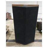 Magnavox Woofer