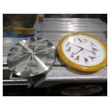 Quartz Bird Wall Clock 13.5in Dia &