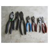 Pliers