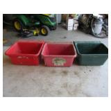 2-6qt, 1-5qt Poly Hanging Feeders