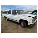 1991 Chevrolet Suburban 1500, 5.7L V8, Auto, 2WD,