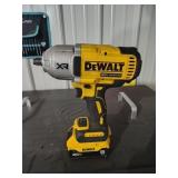 Dewalt 1/2in. Impact w/20v Battery