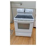 Kenmore 4 Burner Stove & Oven (White)