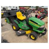 John Deere LA135 Special Edition, 42in. Deck,