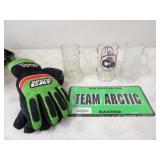 2-1978 Arcitc Cat Glass Mugs, &