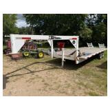 22ft. 5th Wheel Tandem Axle w/2ft Beaver & Ramps