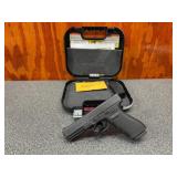 Glock 21 45 Auto, Semi Auto, 2-13rd Mags, Sights