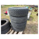 4-BF Goodrich 265/75R17 Tires