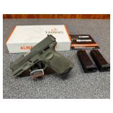 Taurus G3c 9x19 Semi Auto, Sights, 3-12rd Mags